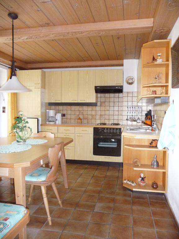 Ferienwohnungen Maria Ginther Pinswang Quarto foto