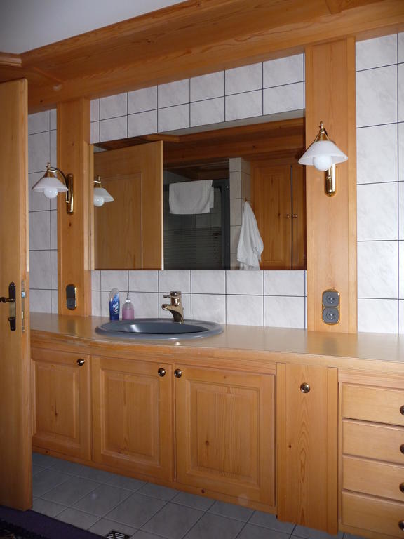 Ferienwohnungen Maria Ginther Pinswang Quarto foto